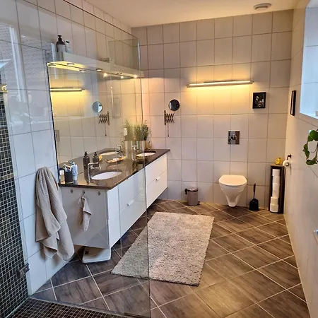 Leilighet Unik, Stor I Hjertet Av